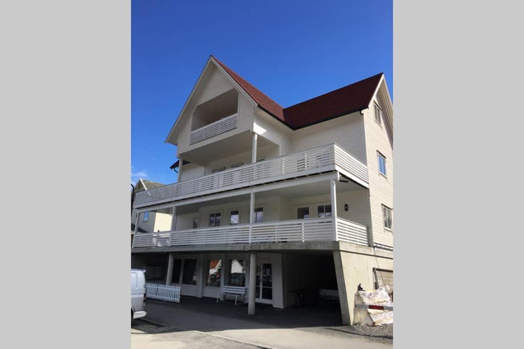 Balestrand Fjordapartments Holmen 19A Εξωτερικό φωτογραφία