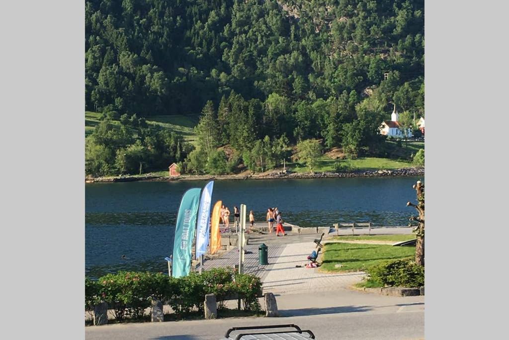Balestrand Fjordapartments Holmen 19A Εξωτερικό φωτογραφία